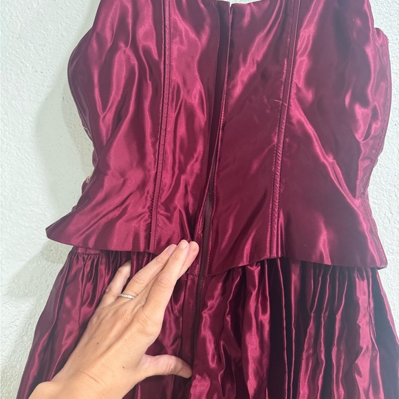 Vintage Jessica McClintock Gunne Sax Floor Length Gown - Picture 6 of 11